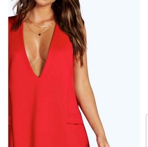 NWT Boohoo Red Juliet Deep Plunge shift dress sz 4